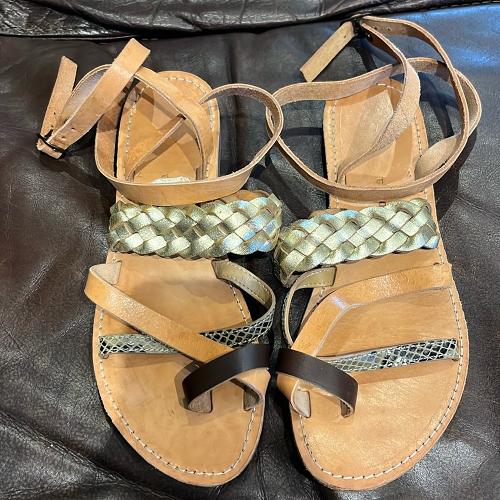 Isapera sandals - wrap around the ankle. Barely worn.